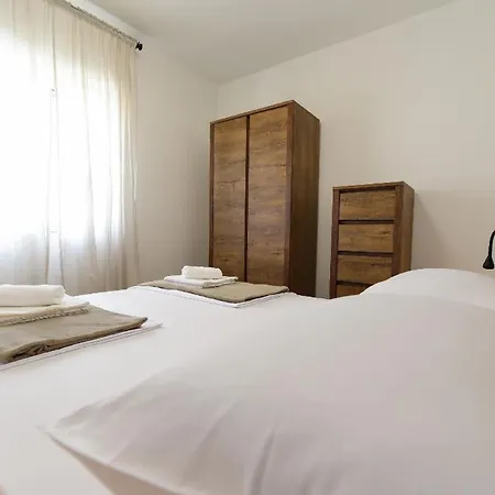 Fuer 2 Personen 1 Kind Ca 40 Qm In Bei Zadar, Dalmatien Norddalmatien